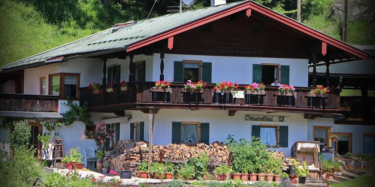Gaestehaus Gmundtal ビショフスヴィーゼン エクステリア 写真