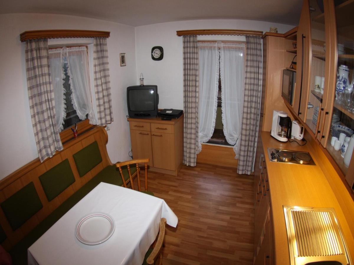 Gaestehaus Gmundtal ビショフスヴィーゼン エクステリア 写真